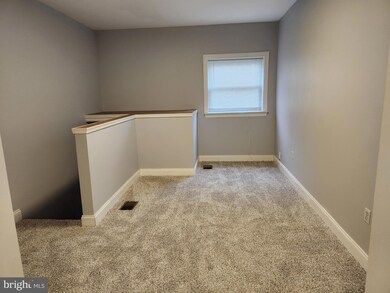 4329 Main St unit 4, Philadelphia, PA 19127 - photo 5