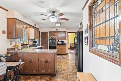 11 W Viking Dr, Cordova, TN 38018 - photo 7