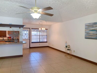 7326 Gallant Glen Ln, Houston, TX 77095 - photo 4