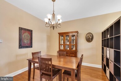 156 Pennsbury Ln, Woodbury, NJ 08096 - photo 4