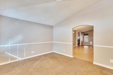 732 Desert Silver Dr, Horizon City, TX 79928 - photo 6