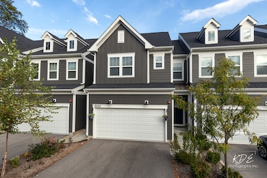 2110 Weatherbee Ln, Naperville, IL 60563 - photo 2