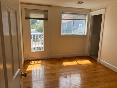 144 Washington St unit 3, Peabody, MA 01960 - photo 5