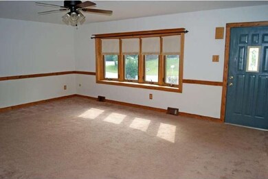 11 Heather Rd, Newark, DE 19702 - photo 3