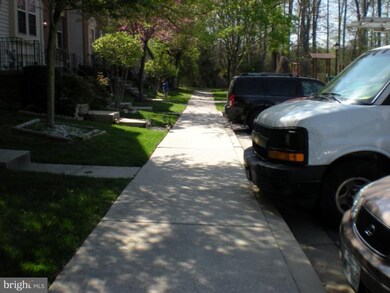 2015 S Anvil Ln, Temple Hills, MD 20748 - photo 7