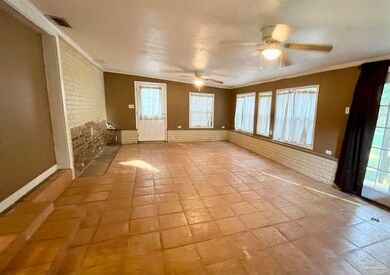 2079 Interstate Cir, Pensacola, FL 32526 - photo 6