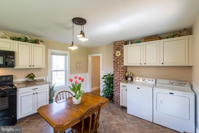 288 Chapel Rd, Middletown, VA 22645 - photo 5