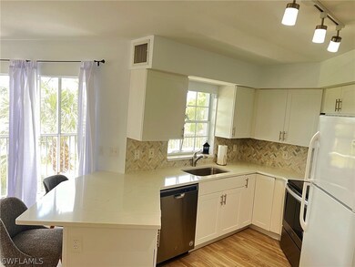 441 Quail Forest Blvd unit 308, Naples, FL 34105 - photo 4