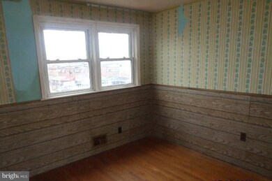 4108 Eastmont Ave, Baltimore, MD 21213 - photo 6