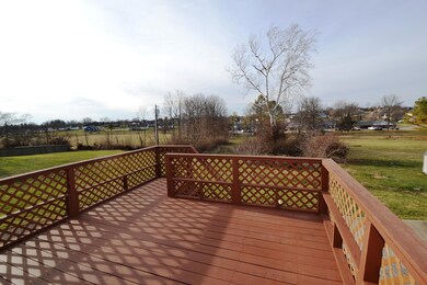 821 E Lexington St, Harrodsburg, KY 40330 - photo 6