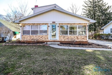 4404 Willis Blvd, Toledo, OH 43623 - photo 2