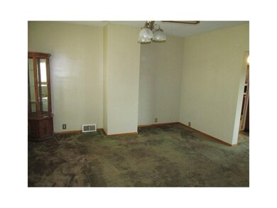 Living Room. Opposite view