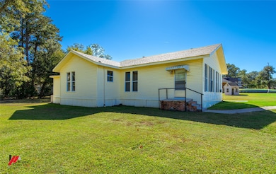 309 Sycamore St, Logansport, LA 71049 - photo 3