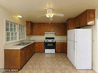 6033 Coon Tree Rd, The Plains, VA 20198 - photo 4