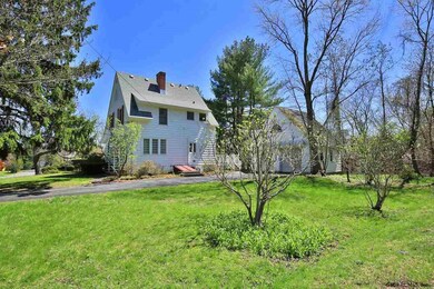 9 Upland Rd, Albany, NY 12204 - photo 5