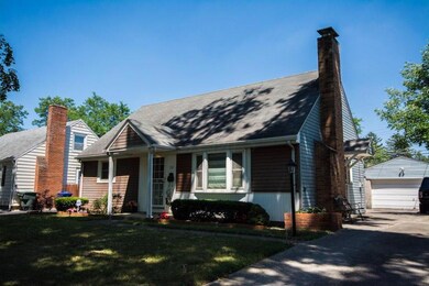 72 Lowell Front SW Close