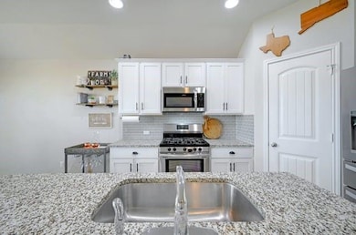 201 Rusk Bluff Ave, Leander, TX 78641 - photo 7