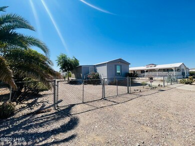 645 W Falcon Dr, Quartzsite, AZ 85346 - photo 3