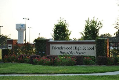 1314 Oak Hollow Dr, Friendswood, TX 77546 - photo 2