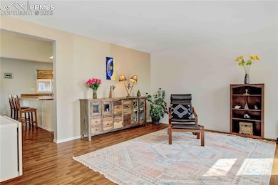 Living Room looking into kitchen