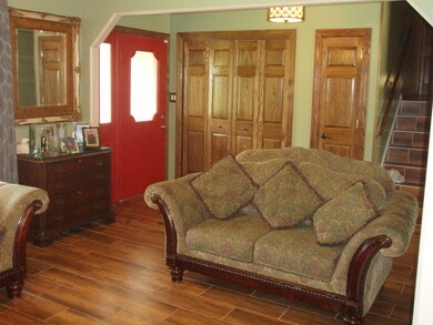 29W069 Schillinger Dr, Naperville, IL 60564 - photo 7