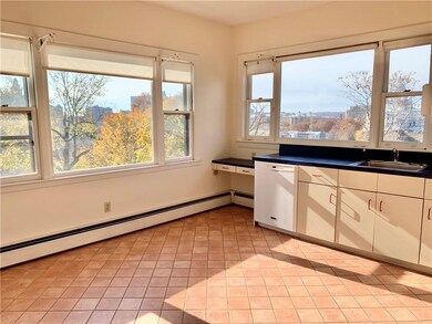 7 Jenckes St unit 4, Providence, RI 02906 - photo 2