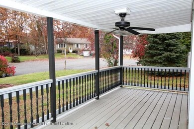 351-629612 Front Porch (19)