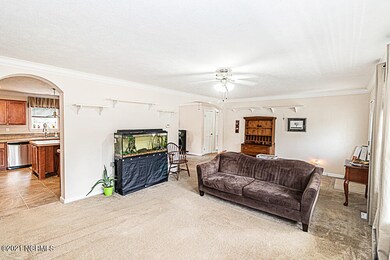 A5F0955D-5A5B-4829-8B15-F16438B05ACA