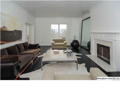 Living Room with fireplace