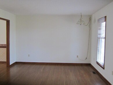 753 Ladd Rd unit 631, Fishersville, VA 22939 - photo 4