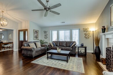 4684 Dandelion