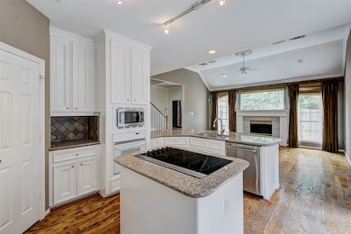 Lots of storage room in this kitchen