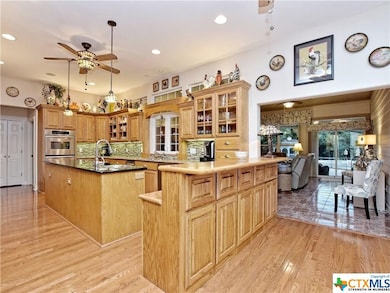 501 Lovejoy Ln, San Marcos, TX 78666 - photo 7