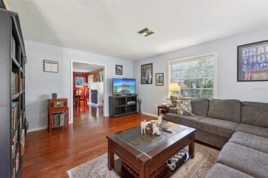 1105 S 9th St, Leesburg, FL 34748 - photo 7