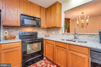 6206 Loriella Park Dr, Fredericksburg, VA 22407 - photo 7