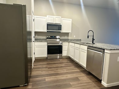 2110 N Jayton Ave unit B, Lubbock, TX 79403 - photo 2