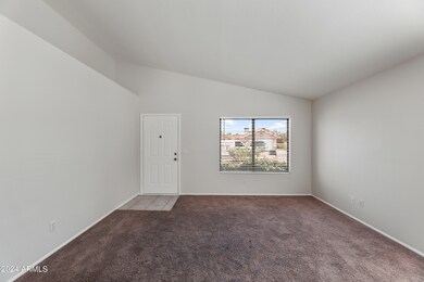 004_Front Room
