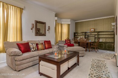 621 West Diamond-7