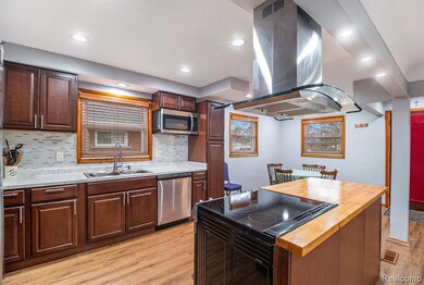 4001 Roosevelt Blvd, Dearborn Heights, MI 48125 - photo 5