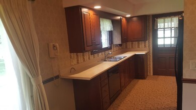 1712 N 12th St, Niles, MI 49120 - photo 4