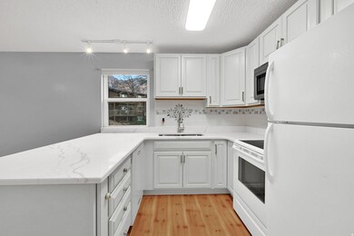 1346 Millcreek Dr unit 6, Ogden, UT 84404 - photo 7