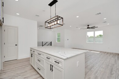 4511 Lelay Cir, Houston, TX 77022 - photo 7