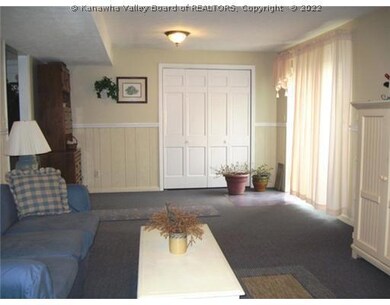 Den/Family/Great Room.