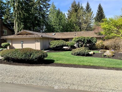 4711 90th Ave SE, Mercer Island, WA 98040 - photo 2