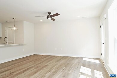 5063 Mary Jackson Ct unit B, Lake Monticello, VA 22902 - photo 6