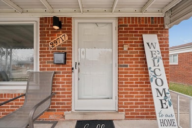 06-29717 Hanover Ave Westland-Windowstil