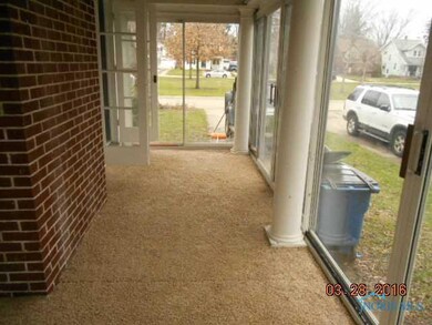 2145 Mellwood Ct, Toledo, OH 43613 - photo 3