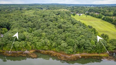 00 River Road, Cushing