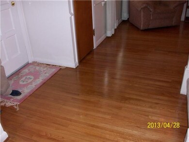 Foyer Front entrace foyer