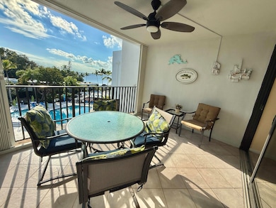 Moon Bay: Key Largo Vacation Rentals Condos unit B403 & Boat slip 11, Key Largo, FL 33037 - photo 4